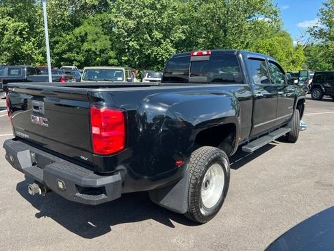 Used 2018 GMC Sierra 3500 SLT AWD/4WD image 31