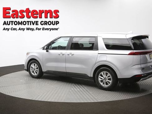 Used 2022 Kia Carnival LX image 62