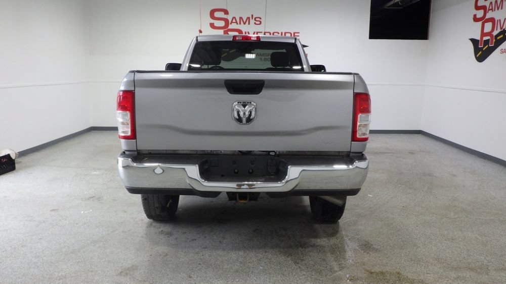 Used 2022 RAM 2500 Tradesman AWD/4WD image 3