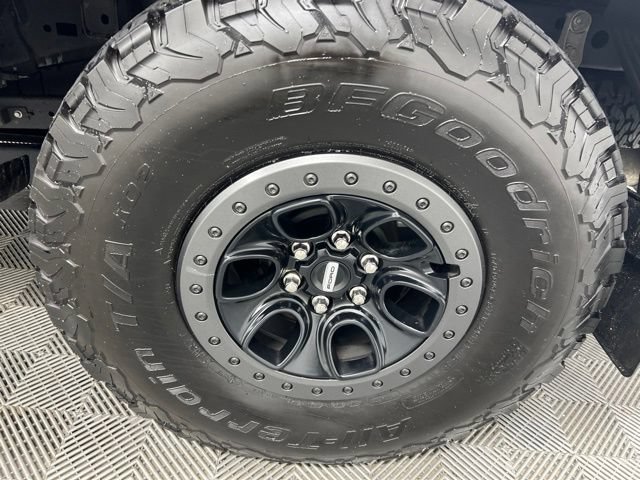 Used 2023 Ford F150 Raptor w/ Equipment Group 802A Raptor R AWD/4WD image 10
