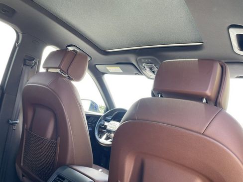 Used 2020 Audi Q5 2.0T Premium w/ Convenience Package image 9