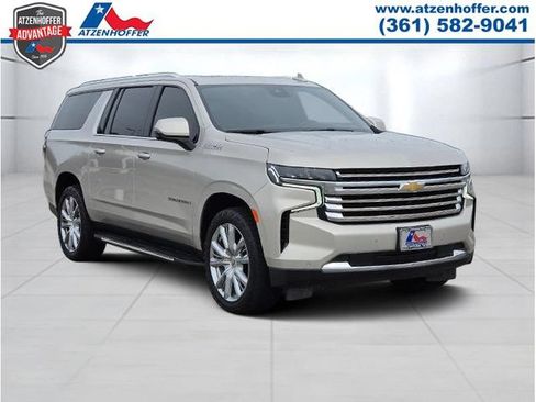 Used 2023 Chevrolet Suburban High Country w/ Max Trailering Package AWD/4WD image 1