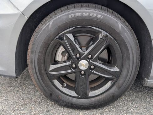 Used 2023 Chevrolet Malibu LT image 13