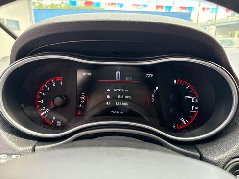 Used 2019 Dodge Durango SXT w/ 3rd Row Seating Group AWD/4WD image 16
