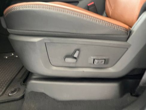 New 2023 RAM 3500 Limited image 35