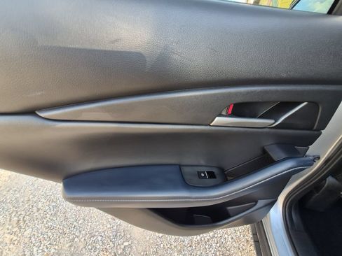 Used 2020 MAZDA CX-30 FWD w/ Select Package image 24