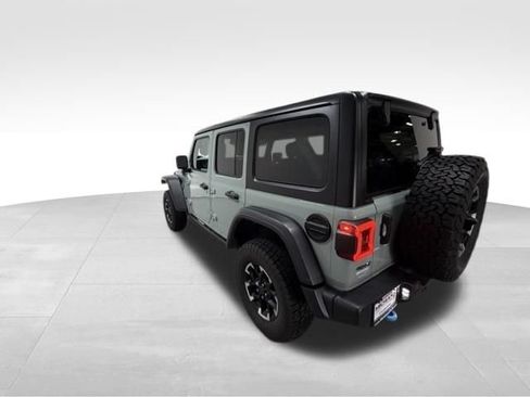 Used 2024 Jeep Wrangler Unlimited Rubicon 4xe AWD/4WD image 11