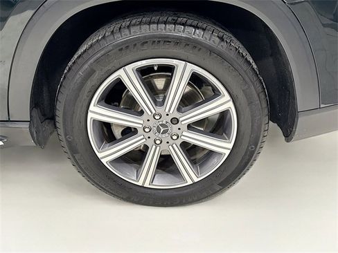 Used 2021 Mercedes-Benz GLS 450 4MATIC image 34