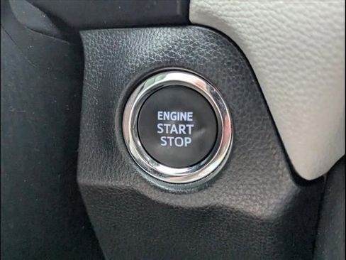 Used 2023 Toyota RAV4 XLE Premium image 72