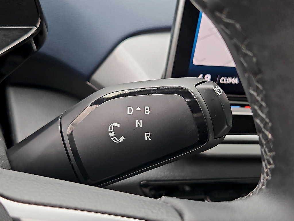 Certified 2025 Volkswagen ID.4 Pro S Plus AWD/4WD image 19