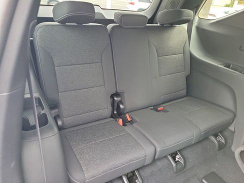 New 2026 Chevrolet Traverse LT image 18