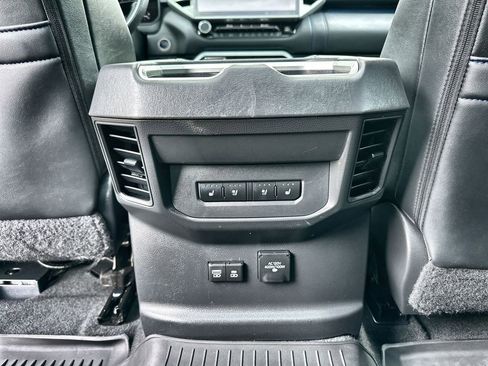 Used 2022 Toyota Tundra Platinum image 20