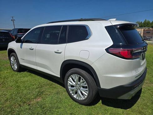 Used 2025 GMC Acadia Elevation w/ Elevation Premium Package FWD image 5