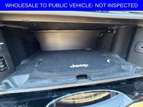 Used 2015 Jeep Wrangler Unlimited Sport AWD/4WD image 19