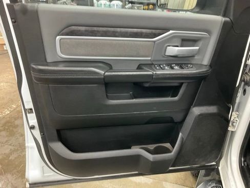 Used 2022 RAM 2500 Big Horn w/ Level A Equipment Group image 5