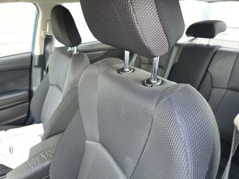 Used 2019 Subaru Impreza 2.0i w/ Eyesight image 7