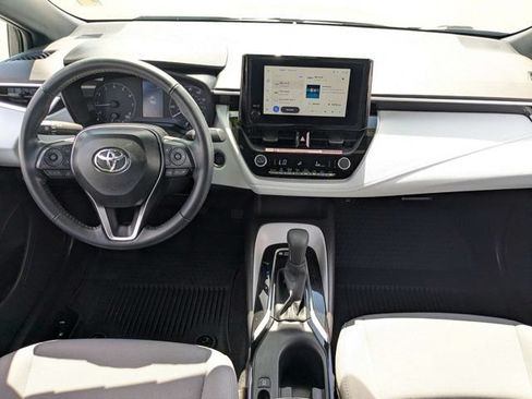 Used 2025 Toyota Corolla SE FWD image 14
