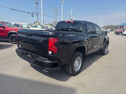 Used 2023 Chevrolet Colorado W/T image 5