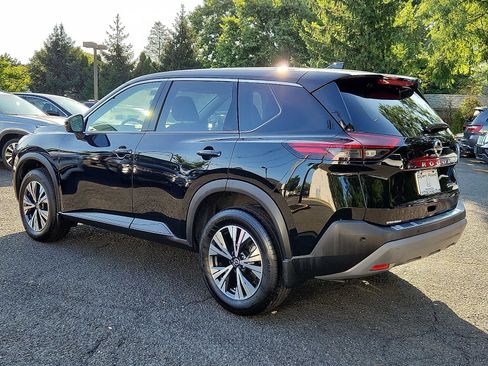 Used 2021 Nissan Rogue SV AWD/4WD image 4