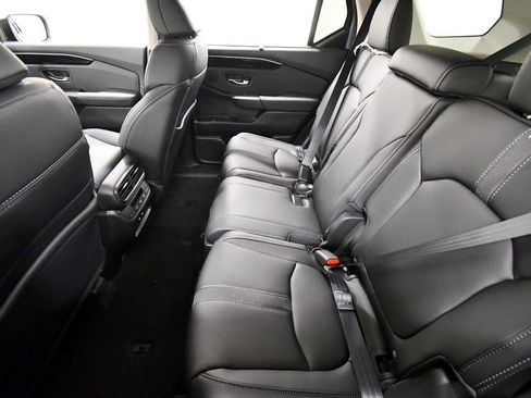 New 2026 Honda Pilot EX-L image 14