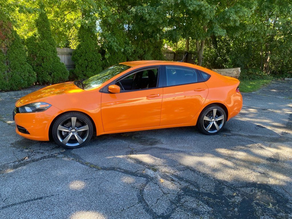 Used 2013 Dodge Dart SXT FWD image 2