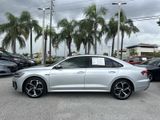 Used 2020 Volkswagen Passat 2.0T R-Line image 6