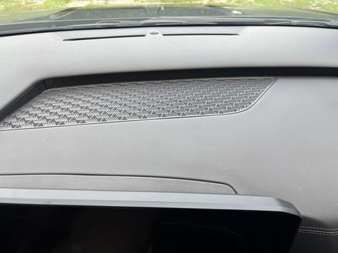 Used 2026 Kia Carnival FWD image 17