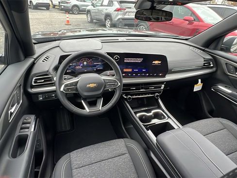 New 2026 Chevrolet Traverse LT image 19