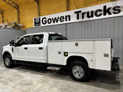 Used 2019 Ford F350 XL w/ Power Equipment Group image 5