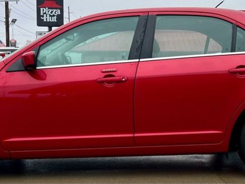 Used 2011 Ford Fusion SEL w/ 302A Rapid Spec Order Code image 4