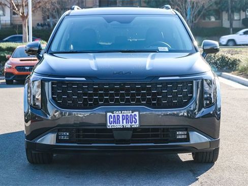 New 2025 Kia Carnival SX Prestige image 3