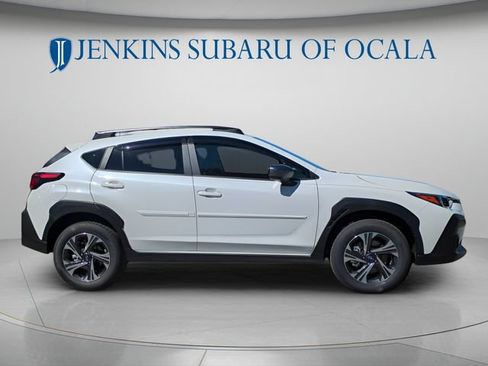 Used 2026 Subaru Crosstrek 2.5i Premium AWD/4WD image 2