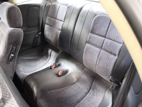 Used 1991 Dodge Stealth FWD image 31