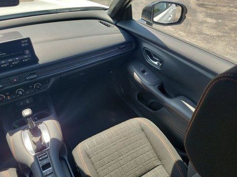 Used 2026 Honda HR-V Sport image 16