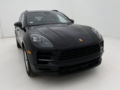 Used 2021 Porsche Macan image 3