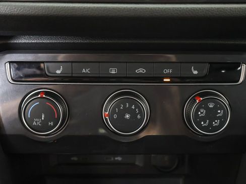 Used 2024 Volkswagen Tiguan S image 46