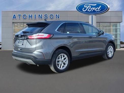 Certified 2024 Ford Edge SEL w/ Convenience Package image 5