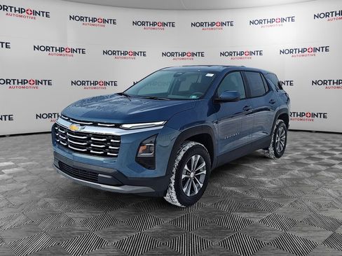 New 2026 Chevrolet Equinox LT image 2