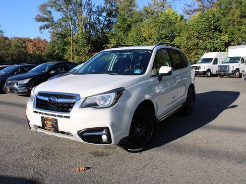 Used 2018 Subaru Forester 2.5i Touring image 1