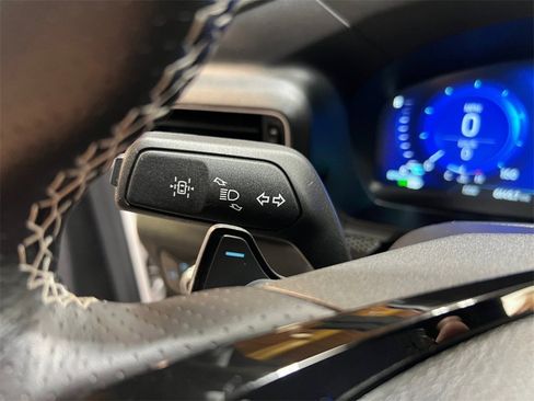 Used 2023 Ford Explorer ST w/ Technology Package image 37