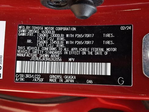 Used 2024 Toyota 4Runner TRD Off-Road Premium image 29