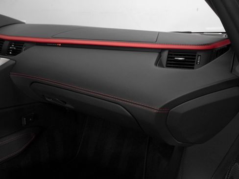 Used 2017 Lamborghini Aventador S image 51