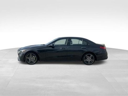 Used 2024 Mercedes-Benz C 300 4MATIC Sedan image 2
