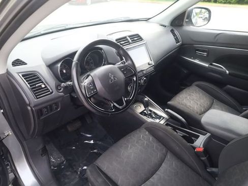 Used 2021 Mitsubishi Outlander Sport SE FWD image 9