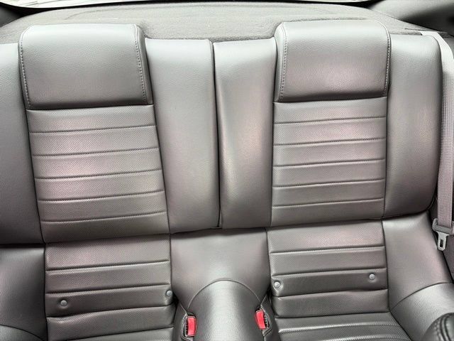 Used 2009 Ford Mustang Shelby GT500 RWD image 24