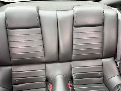 Used 2009 Ford Mustang Shelby GT500 RWD image 24