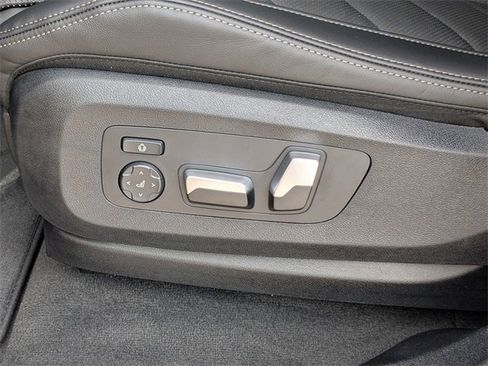 New 2026 BMW X6 xDrive40i image 20