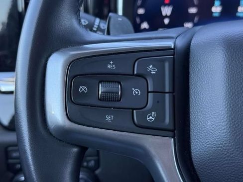 Used 2023 Chevrolet Silverado 1500 LT AWD/4WD image 20
