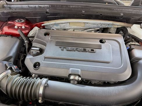Used 2023 Buick Envision Essence w/ Sport Touring Package FWD image 30