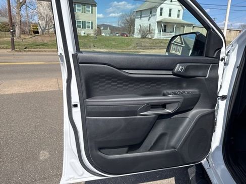 New 2025 Ford Ranger XLT w/ FX4 Off-Road Package image 14